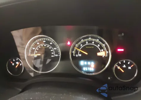 2014 Jeep Compass Latitude z USA, uszkodzony, nr VIN 1C4NJDEB1ED855827